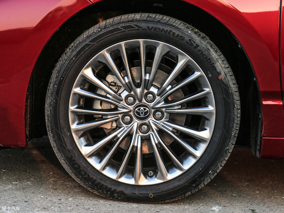 2019p p 2.5L LimitedŞ V