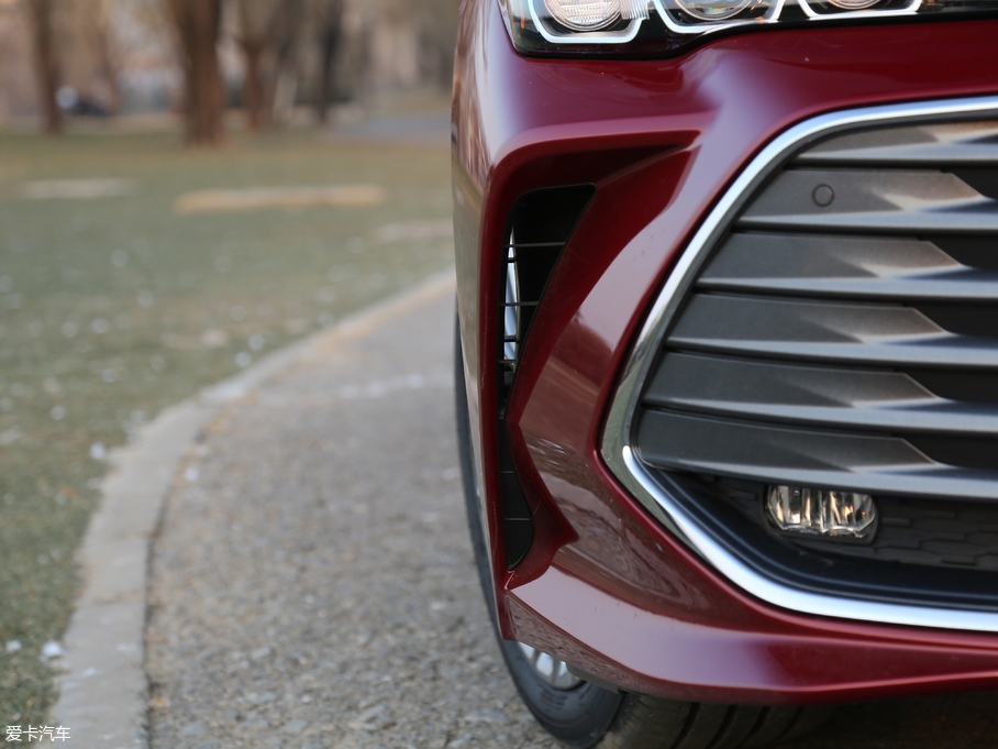 2019p p 2.5L LimitedŞ V