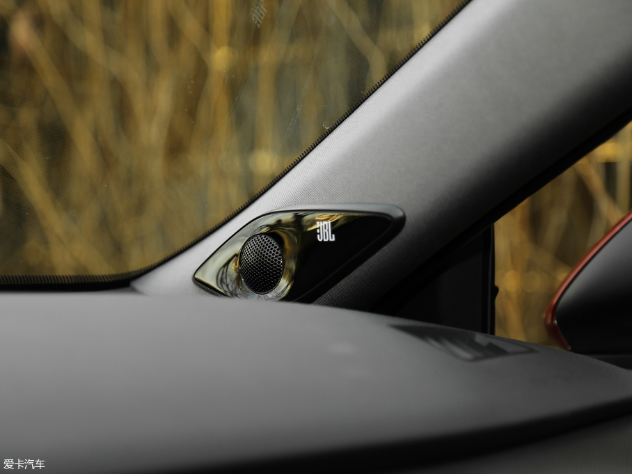 2019p p 2.5L LimitedŞ V