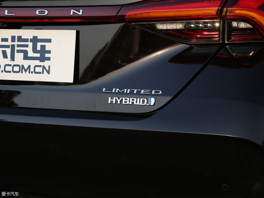 2019p p 2.5L LimitedŞ V