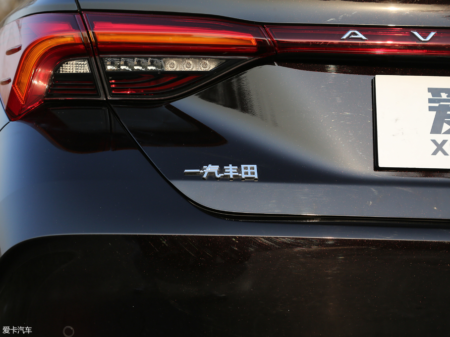 2019p p 2.5L LimitedŞ V