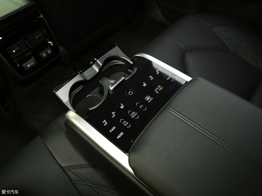 2019p p 2.5L LimitedŞ V