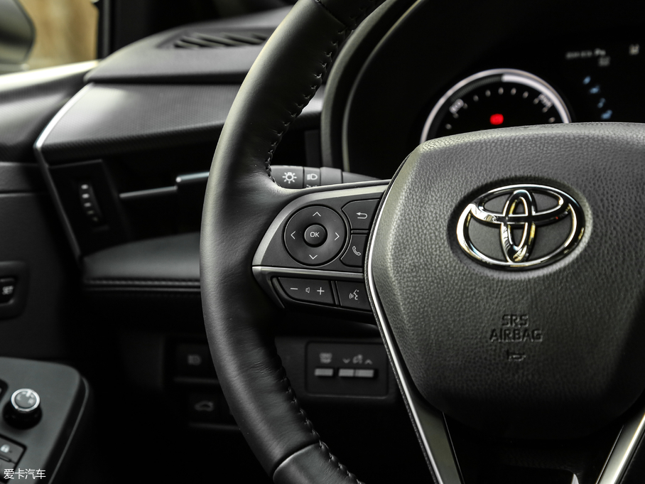 2019p p 2.5L LimitedŞ V