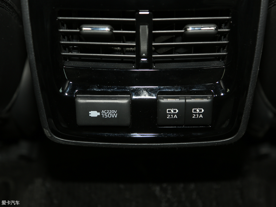 2019p p 2.5L LimitedŞ V