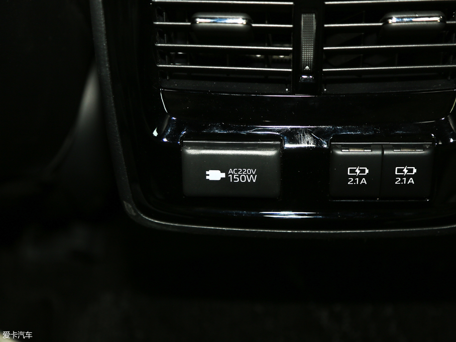 2019p p 2.5L LimitedŞ V