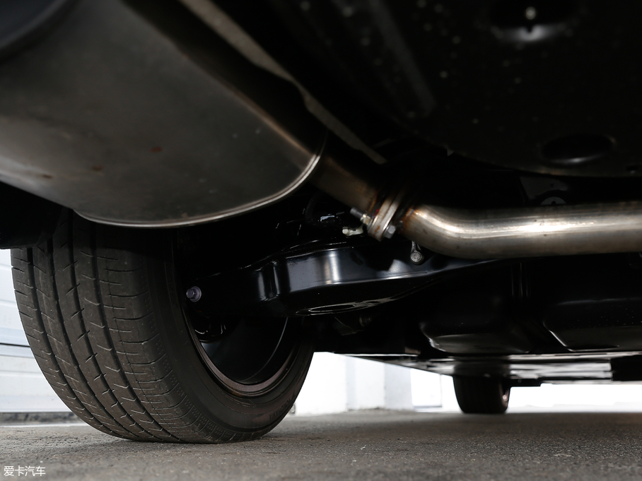 2019p p 2.5L XLEF V