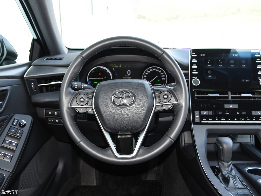 2019p p 2.5L XLEF V