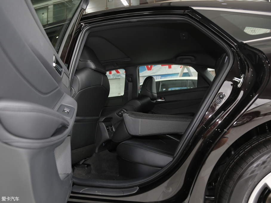 2019p p 2.5L A VI