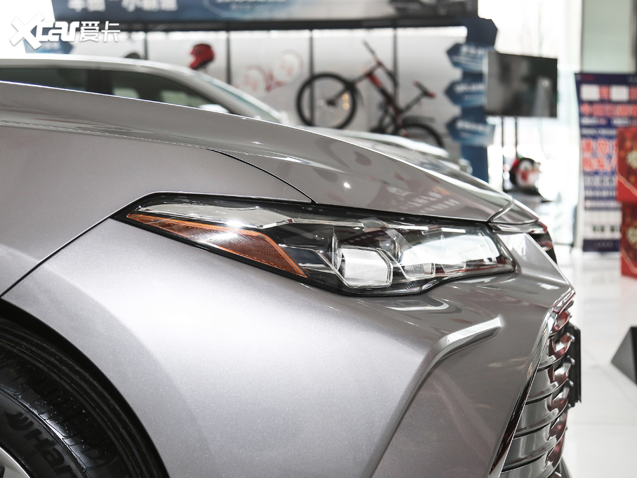 2019p p 2.5L XLEF VI