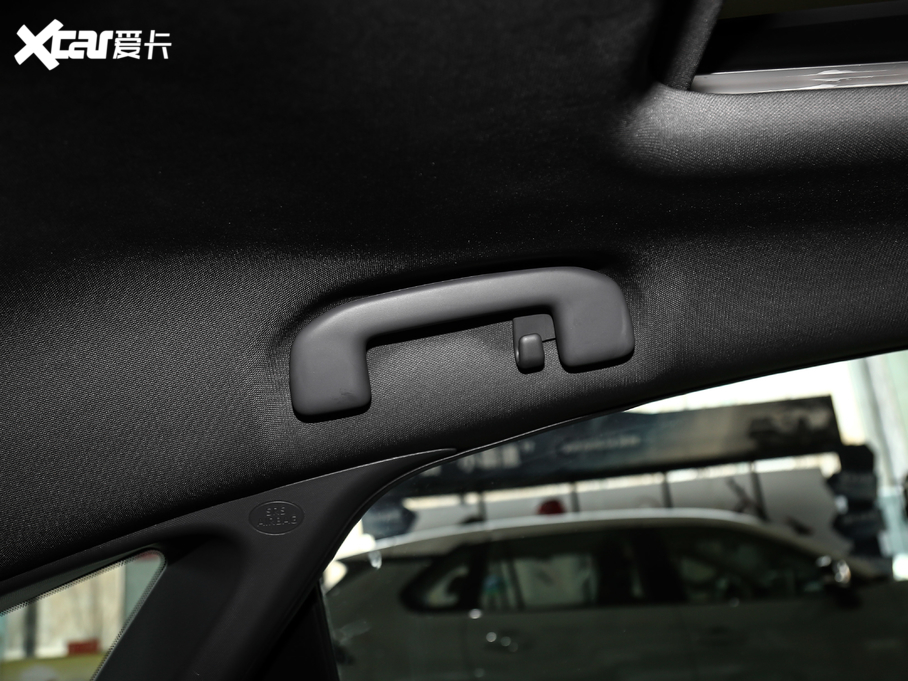 2019p p 2.5L XLEF VI