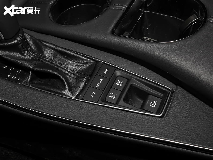 2019p p 2.5L XLEF VI