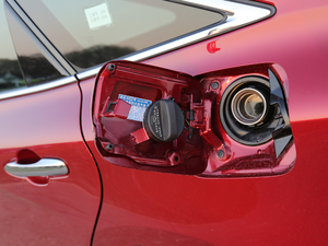 2019p 2.5L LimitedŞ V ^