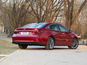 2019p 2.5L LimitedŞ (gu)V w^