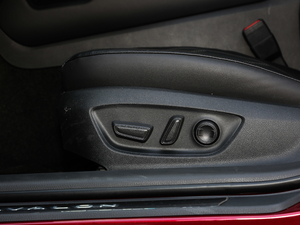 2019p 2.5L LimitedŞ V {{