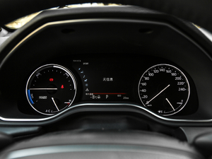 2019p 2.5L LimitedŞ V x