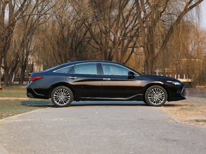 2019p 2.5L LimitedŞ V w^