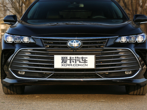 2019款双擎 2.5L Limited旗舰版 国V 中网