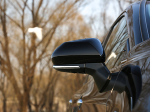 2019p 2.5L LimitedŞ V ^