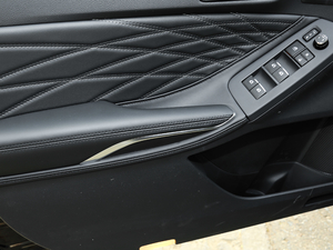 2019p 2.5L LimitedŞ V g