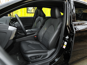 2019p 2.5L LimitedŞ V {