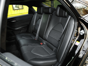 2019p 2.5L LimitedŞ V 