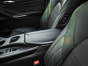 2019p 2.5L LimitedŞ V 