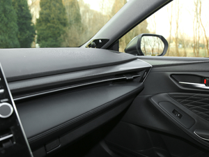 2019p 2.5L LimitedŞ V g