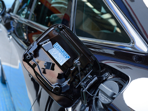 2019p 2.5L LimitedŞ V ^