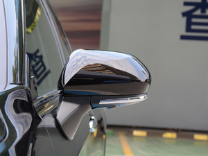 2019p 2.5L LimitedŞ V ^