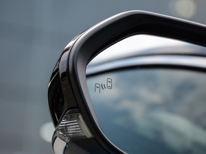 2019p 2.5L LimitedŞ V ^