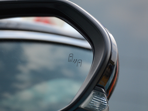 2019p 2.5L LimitedŞ V ^