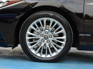 2019p 2.5L LimitedŞ V ^