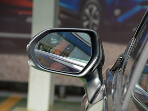 2019p 2.5L LimitedŞ V ^