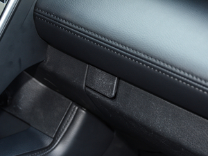 2019p 2.5L LimitedŞ V g