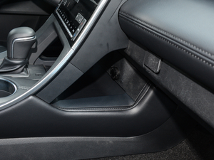 2019p 2.5L LimitedŞ V g