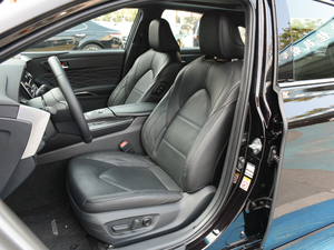 2019p 2.5L LimitedŞ V g