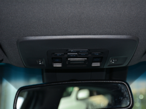 2019p 2.5L LimitedŞ V g