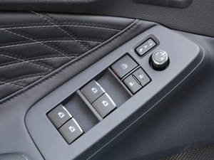 2019p 2.5L LimitedŞ V п؅^