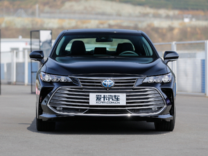2019款双擎 2.5L XLE尊贵版 国V 正前