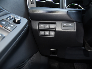 2019p 2.5L XLEF V п؅^