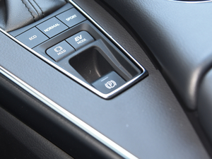 2019p 2.5L XLEF V п؅^