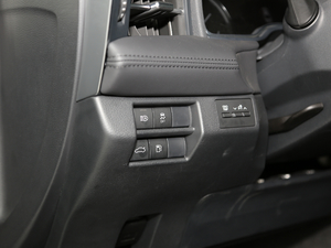 2019p 2.5L A VI п؅^