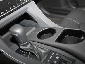 2019p 2.5L A VI п؅^