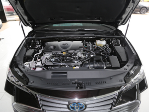 2019款双擎 2.5L 豪华版 国VI 发动机