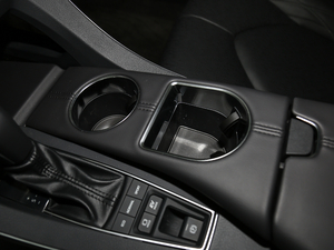 2019p 2.5L XLEF VI g