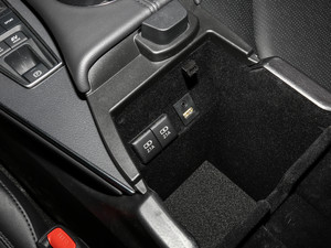 2019p 2.5L XLEF VI g