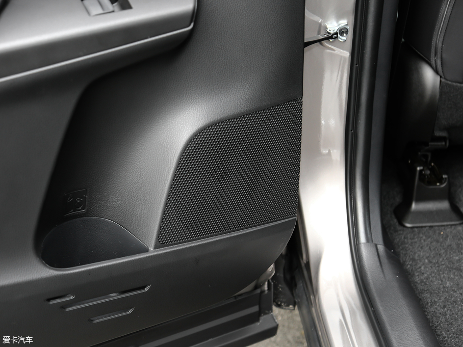 2019RAV4s 2.0L CVT(q)а VI