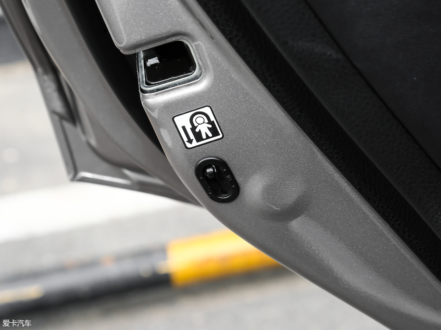 2019RAV4s 2.0L CVTа VI