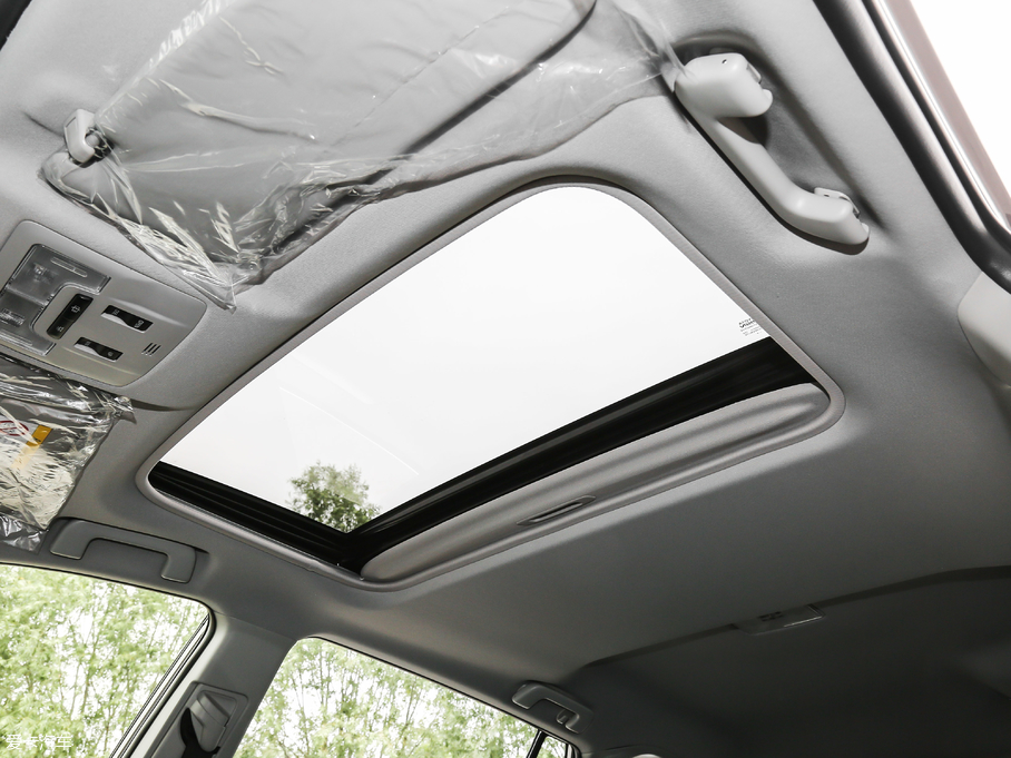 2019RAV4s 2.0L CVT(q)а VI