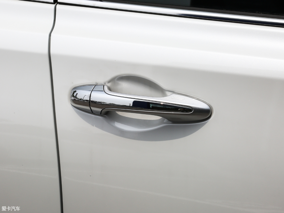 2019RAV4s 2.0L CVTm VI